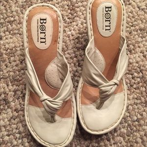Born sandals